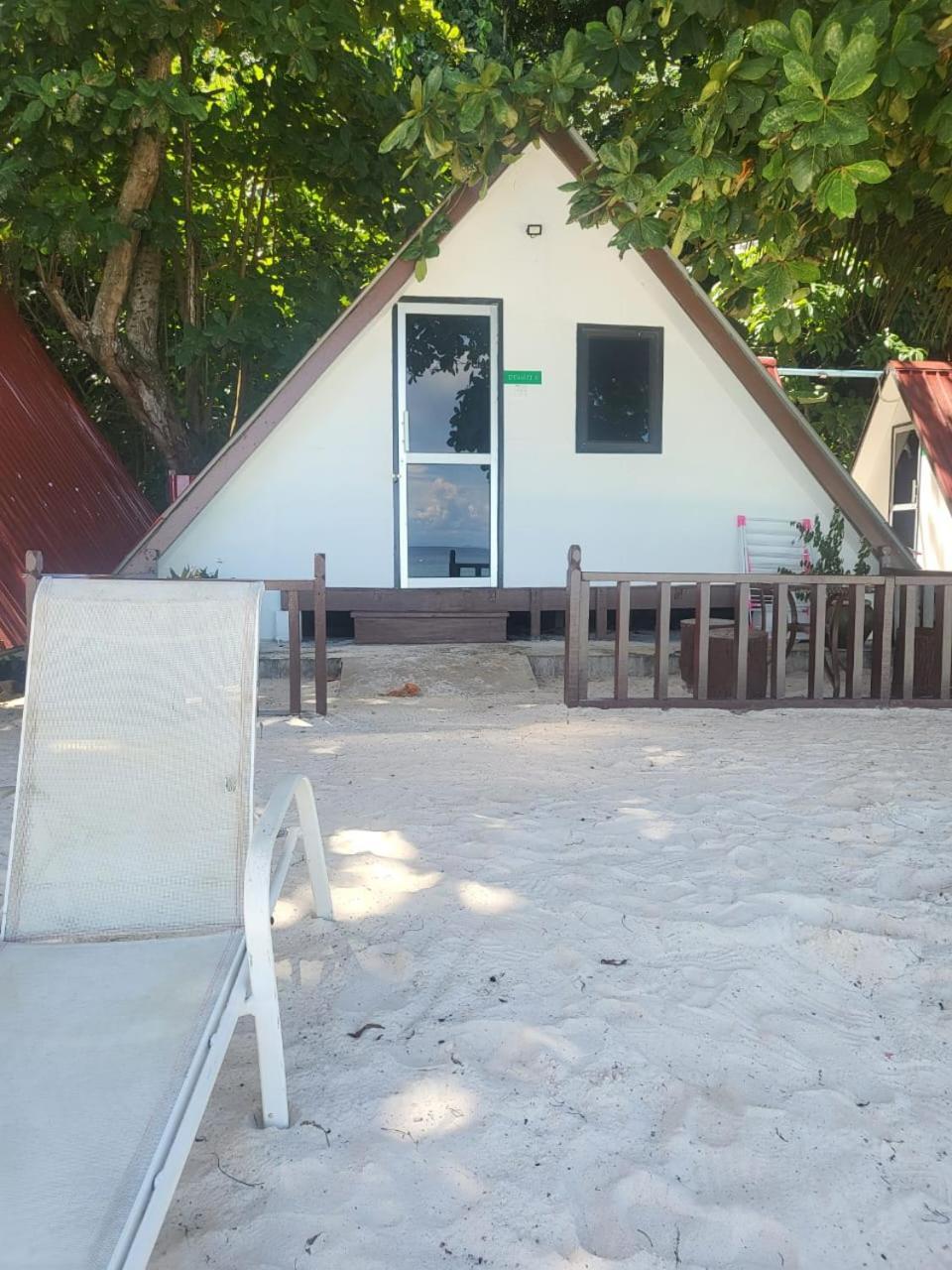Dewati Roomstay B&B Lang Tengah Exteriér fotografie