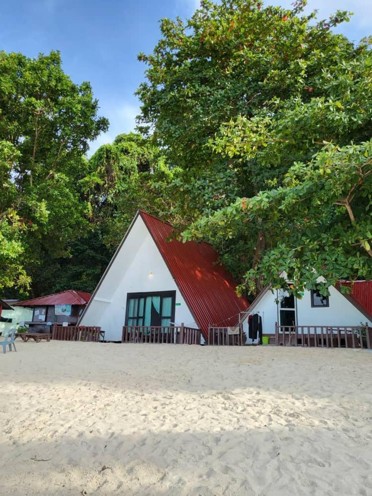 Dewati Roomstay B&B Lang Tengah Exteriér fotografie